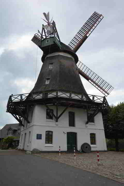 Windmühle Johanna in Hamburg Elbinsel Wilhelmsburg